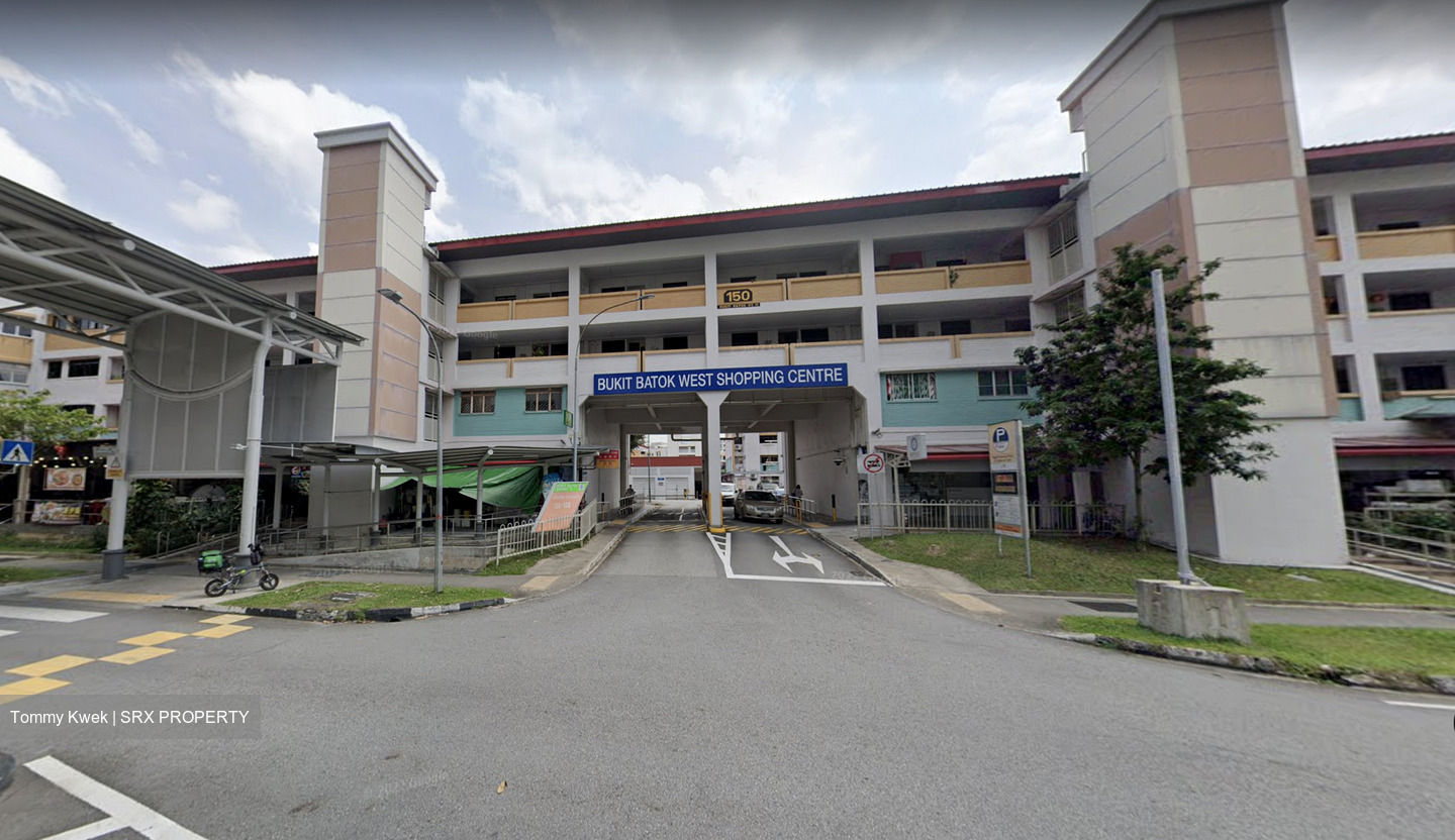 Bukit Batok Street 11 (D23), Shop House #517260541